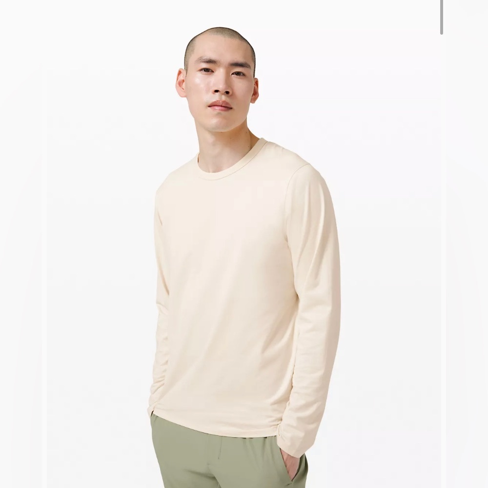 Men’s XL Lululemon “The Fundamental Long Sleeve Shirt”